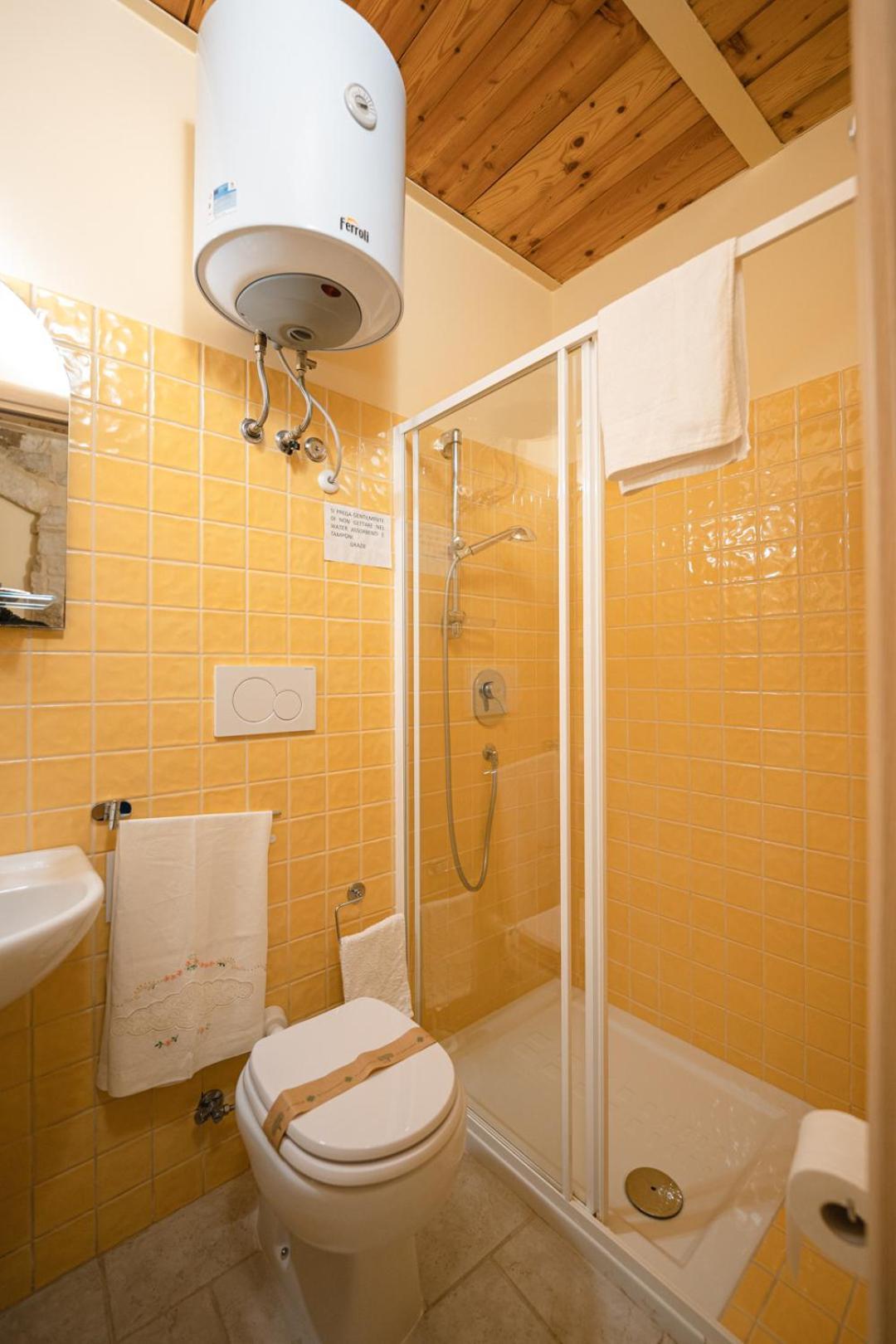 La Piccola Torre Hotell Bisceglie Rom bilde